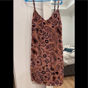 Velvet detailed dress